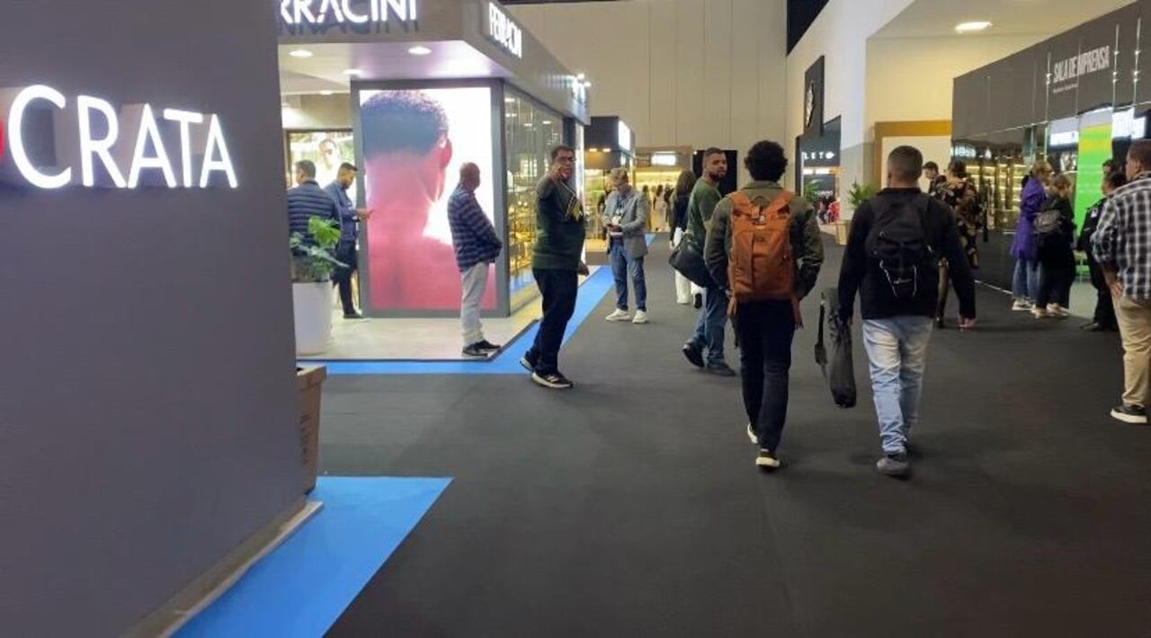 En el BFSHOW, la feria de calzado de Brasil, la empresa Calzatodo fortalece las relaciones comerciales con compañías brasileras.