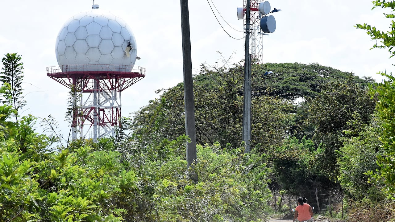 Tema de Domingo No Usar, Recorrido Corregimiento El Carmelo después del atentando al Radar Con drones.