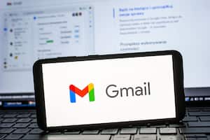 ¿Cuáles son los pasos clave para garantizar un uso óptimo del espacio en un correo de Gmail?