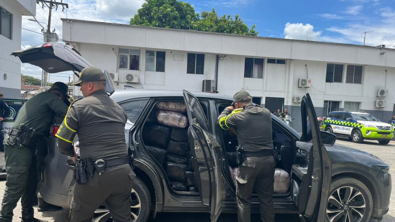 Transporte de marihuana en las carreteras del Valle.