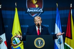 El presidente de EE. UU., Donald Trump, junto a los mandatarios de Argentina, El Salvador, Chile, Ecuador, Trinidad y Tobago, Paraguay, República Dominicana, Bolivia, Panamá, Guyana, Honduras y Costa Rica, integran la nueva alianza de seguridad y lucha contra el narcotráfico, el Escudo de las Américas.