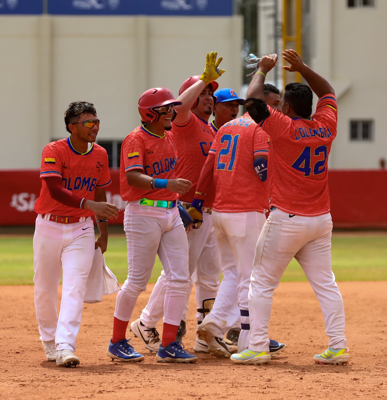 El equipo colombiano de softbol masculino en los Juegos Centroamericanos y del Caribe 2026.