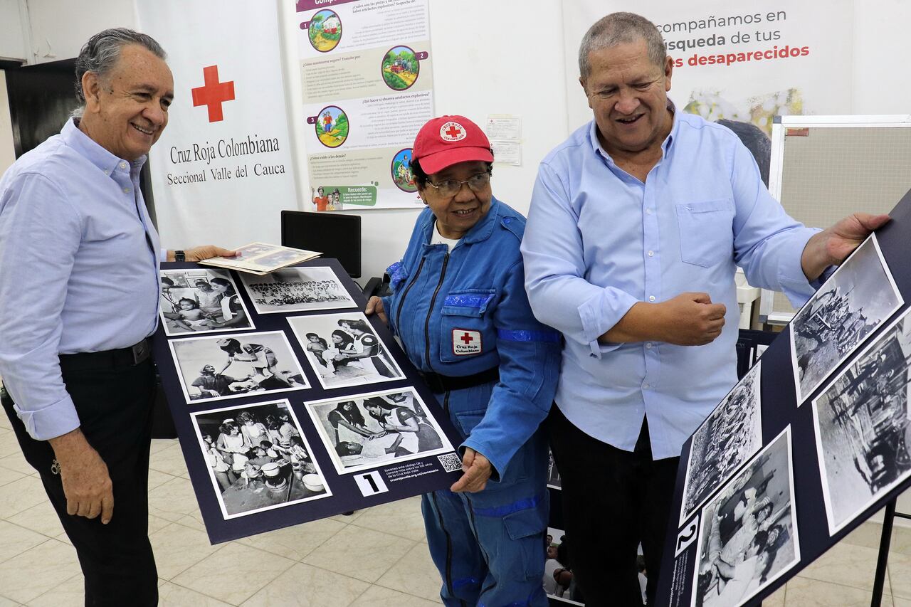 La Tragedia de Armero cumple 40 años, estos son los veteranos caleños de la Cruz Roja que atendieron la emergencia. Néstor Sarria, Luz Marina Jara y Marco Gómez ex rescatistas de la Cruz Roja.