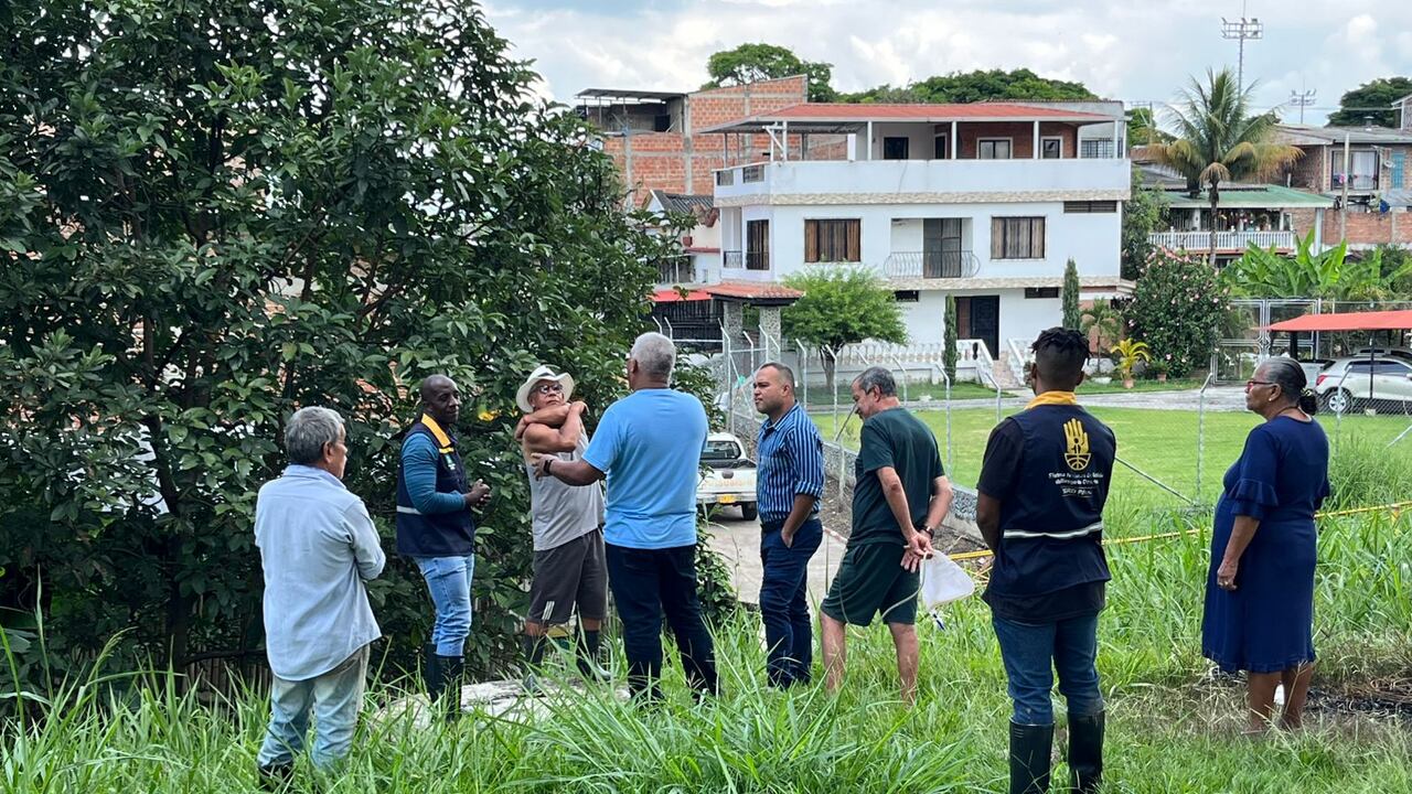La Dirección de Gestión del Riesgo de Desastres realizó un recorrido en los sectores de La Pampa, Monteclaro y Zamorano para revisar estado de las vías, viviendas y comportamiento de los afluentes, tras fuertes lluvias. Foto: Alcaldía de Palmira / El País.