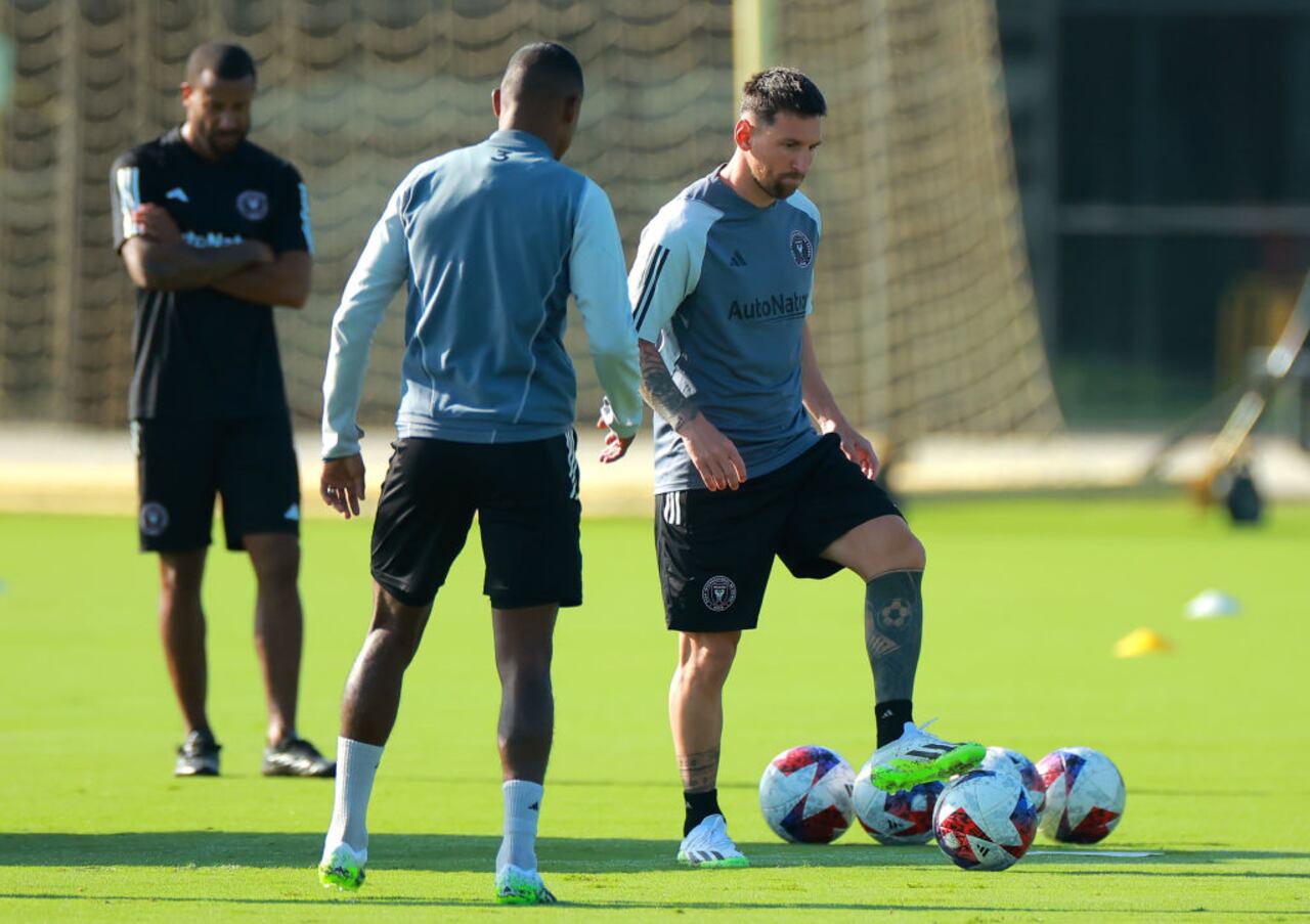 FORT LAUDERDALE, FLORIDA - JULY 18: Lionel Messi of Inter Miami CF trains during an Inter Miami CF Training Session at Florida Blue Training Center on July 18, 2023 in Fort Lauderdale, Florida. (Photo by Hector Vivas/Getty Images)