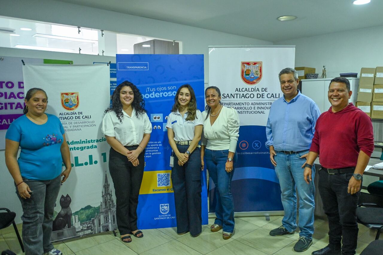 La Oficina de Transparencia trabajó de manera articulada con el Departamento Administrativo de Desarrollo e Innovación Institucional (DADII), para la instalación de 'rompe-tráficos' en los CALI.