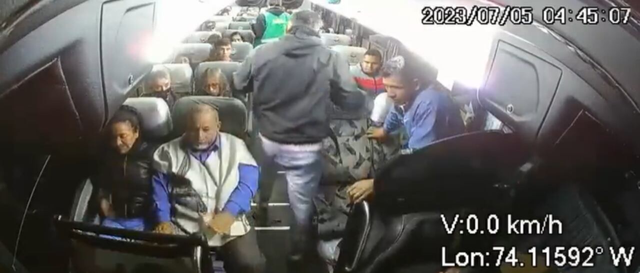 Robo masivo en bus de Bogotá