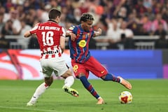 El centrocampista español #16 del Athletic Bilbao, Íñigo Ruiz de Galarreta, disputa el balón con el delantero español #10 del Barcelona, Lamine Yamal, durante la semifinal de la Supercopa de España entre el FC Barcelona y el Athletic Bilbao en la Ciudad Deportiva Rey Abdullah de Yeda, el 7 de enero de 2026. (Foto de Fadel SENNA / AFP)