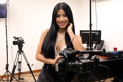 Jenny López cantante de música popular