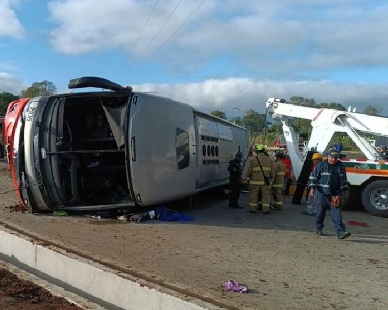 Esta mortal emergencia se presentó en el sector conocido como Parque Industrial de la vía Popayán-Cali.