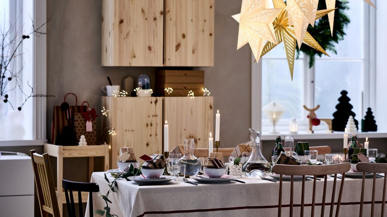 La navidad 2025 evoca un ambiente natural, con fuertes tendencias nórdicas.