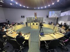 Según el reglamento del Concejo, para que una sesión de carácter decisorio pueda realizarse tiene que cumplirse el quórum.