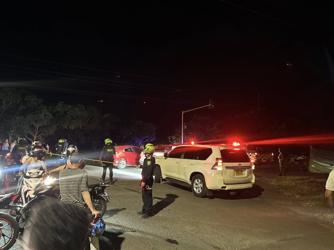 Testigos aseguran que el estruendo fue de gran magnitud en inmediaciones del Batallón de Ingenieros Agustín Codazzi y se sintió en varios barrios aledaños, lo que generó alarma entre la comunidad.