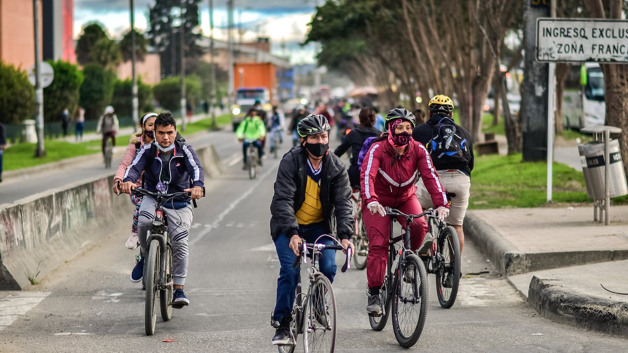 Estas son las rutas y estaciones para movilizarse en bicicleta en el día sin carro y moto en Bogotá.