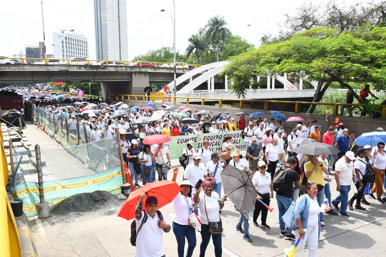Protesta de maestros en Cali