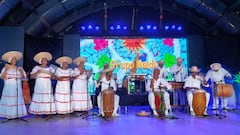 El Teatro al Aire Libre Los Cristales recibió el inicio de la edición número 30 del Festival Petronio Álvarez con actividades culturales y homenajes a su historia.