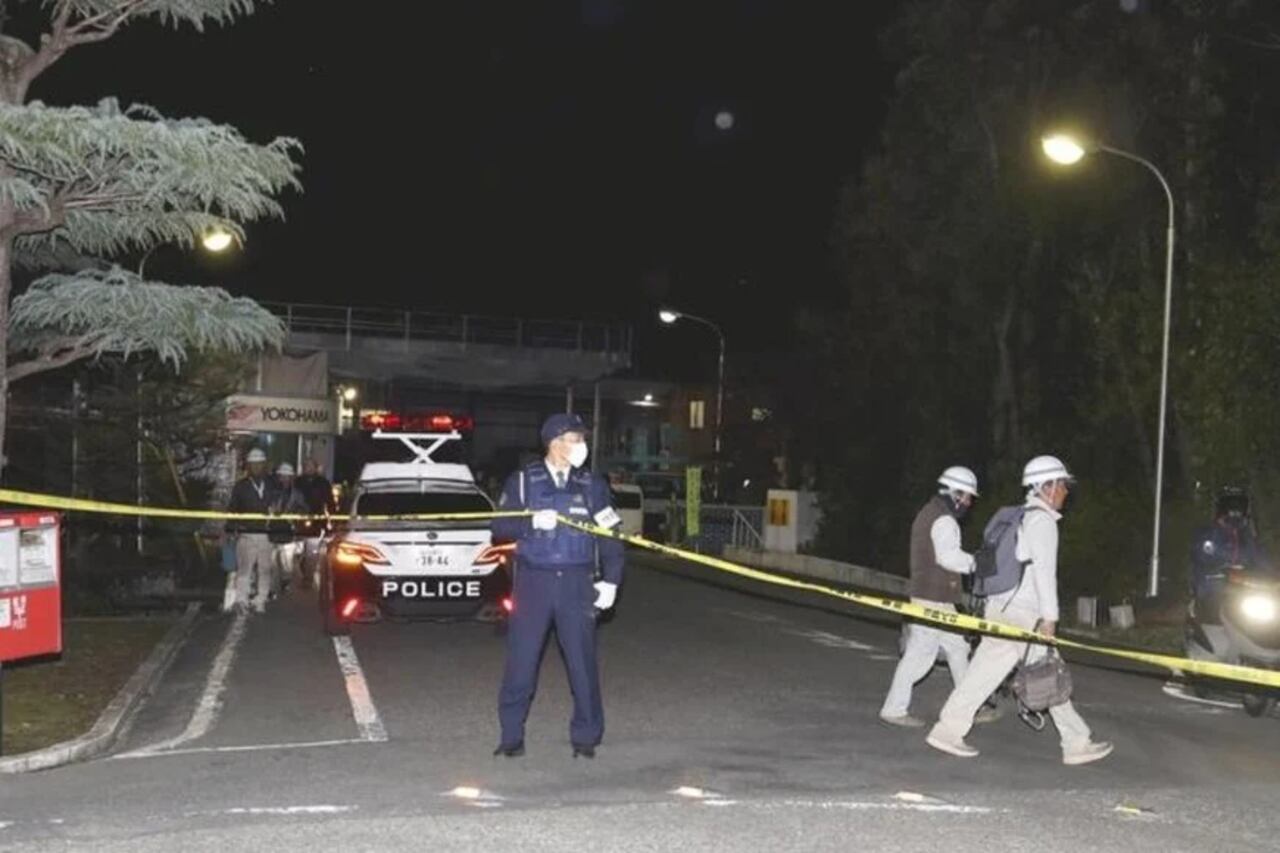 La policía arrestó a un hombre de 38 años como sospechoso del ataque, bajo cargos preliminares de intento de asesinato.