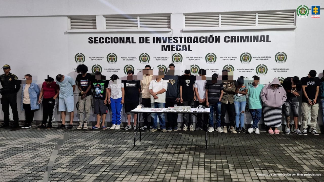 FISCALÍA JUDICIALIZÓ A 20 PRESUNTOS INTEGRANTES DE ‘LOS SÁNCHEZ’,
RED DEDICADA AL TRÁFICO DE ESTUPEFACIENTES EN CALI