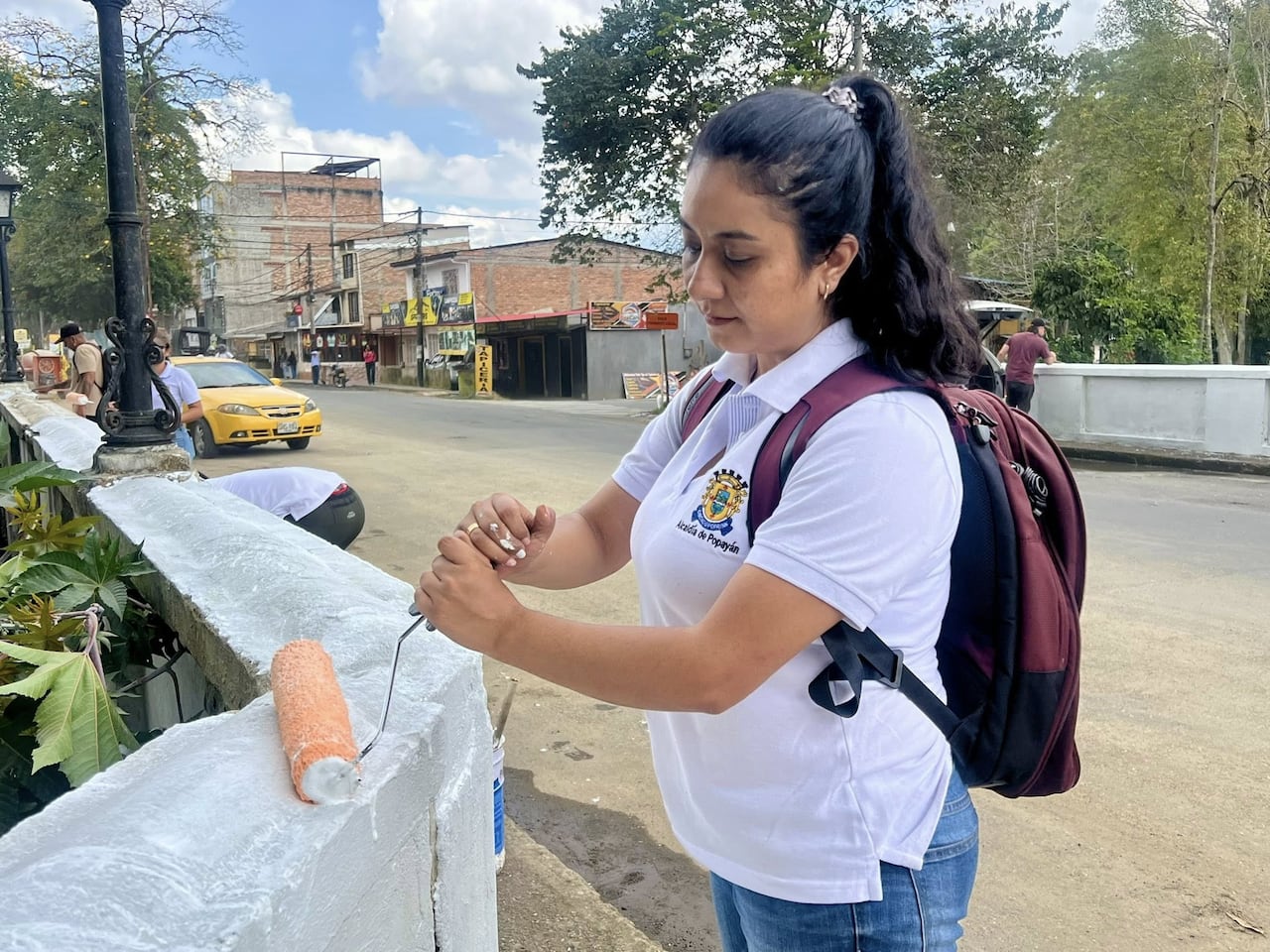 De acuerdo con la alcaldía de Popayán, las intervenciones buscan mejorar la imagen urbana y recibir a visitantes en una de las temporadas más importantes del año.