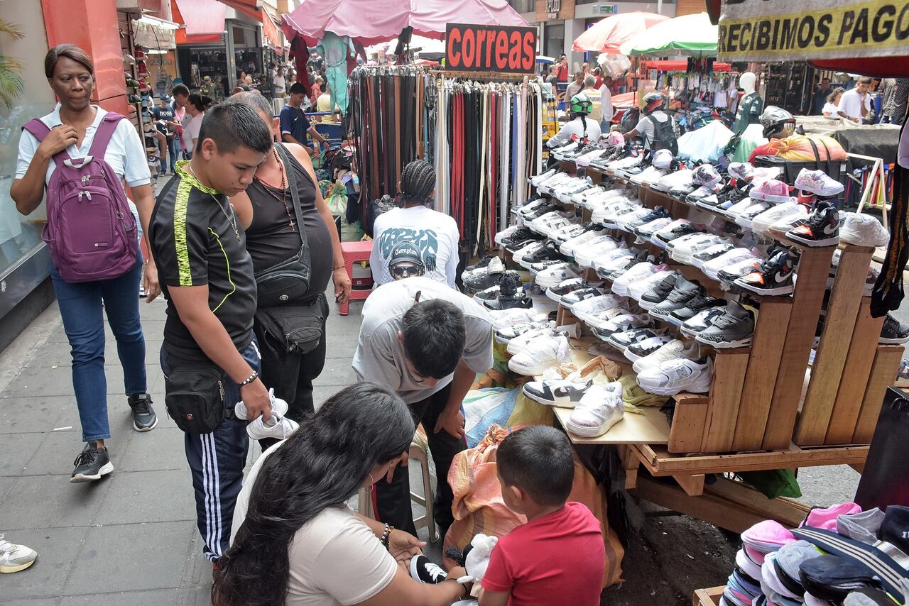 Activación del comercio en el centro de Cali en diciembre.