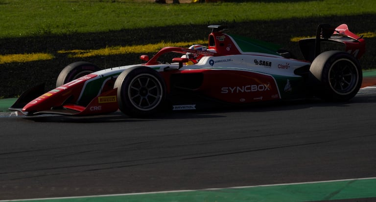 Sebastián Montoya abordo de su monoplaza en el Gran Premio de Italia 2026.