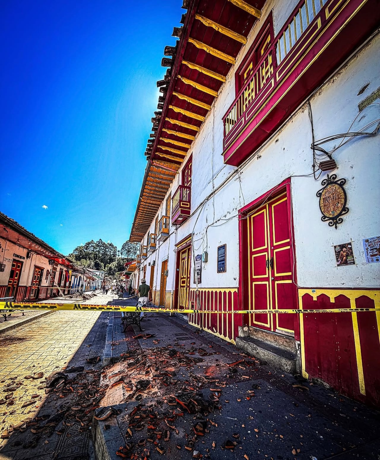 Daños en casas coloniales del municipio de Salento, Quindío.