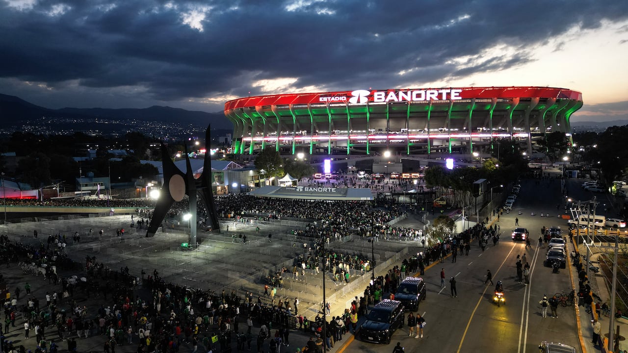 Vista aérea del Estadio Banorte (anteriormente conocido como Estadio Azteca) durante un partido amistoso entre México y Portugal, en la Ciudad de México, el 28 de marzo de 2026. (Foto de Yuri CORTEZ / AFP)