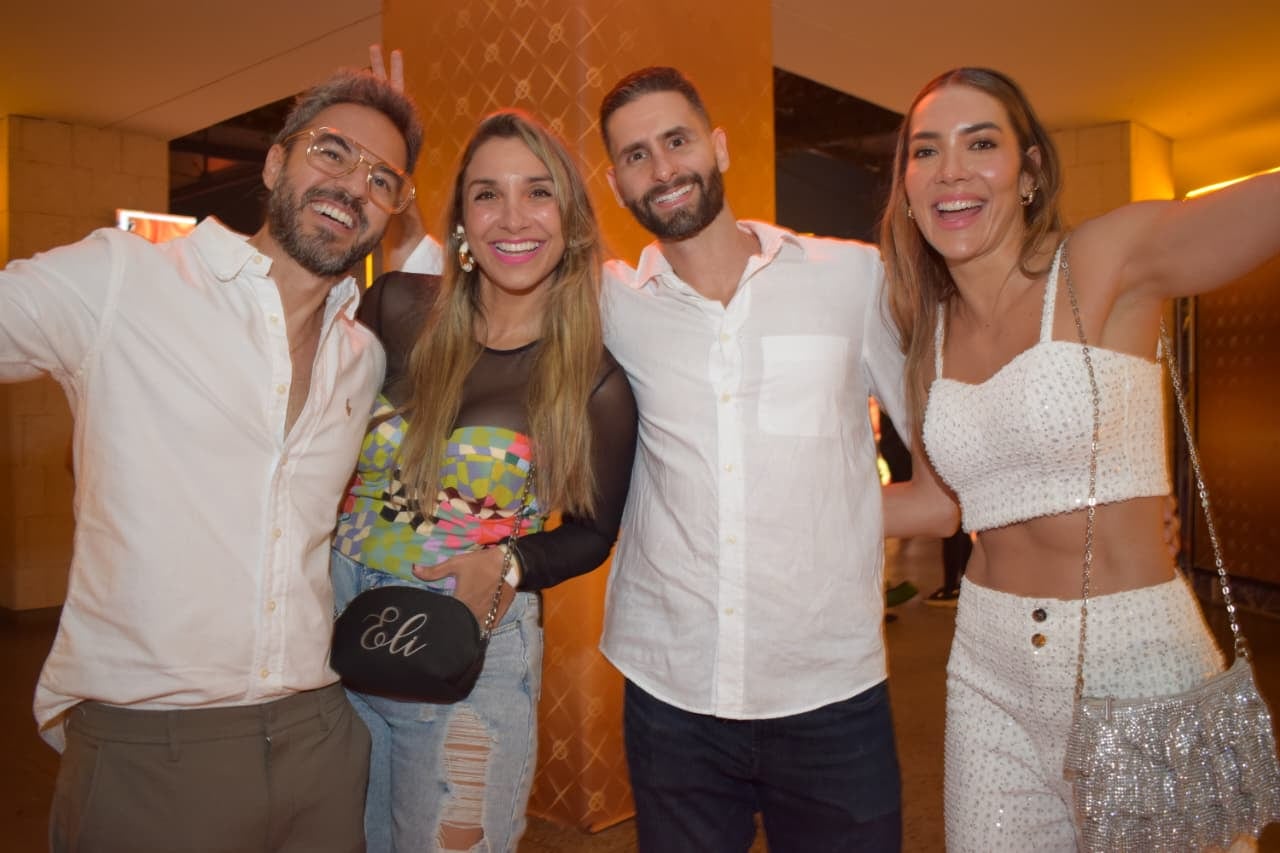 Johnny Méndez, Eliana Posada, Yoel Vodovonz y Karen rojas.