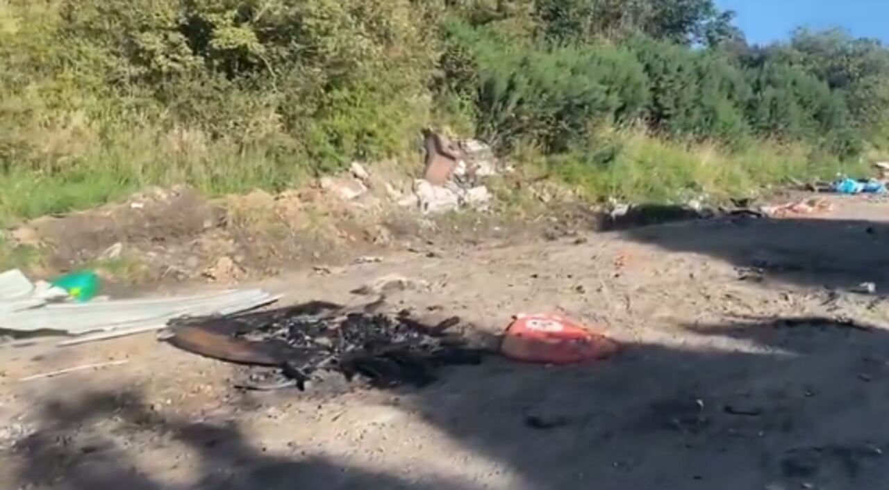 Un ciudadano alertó a las autoridades que un cuerpo estaba siendo incinerado.