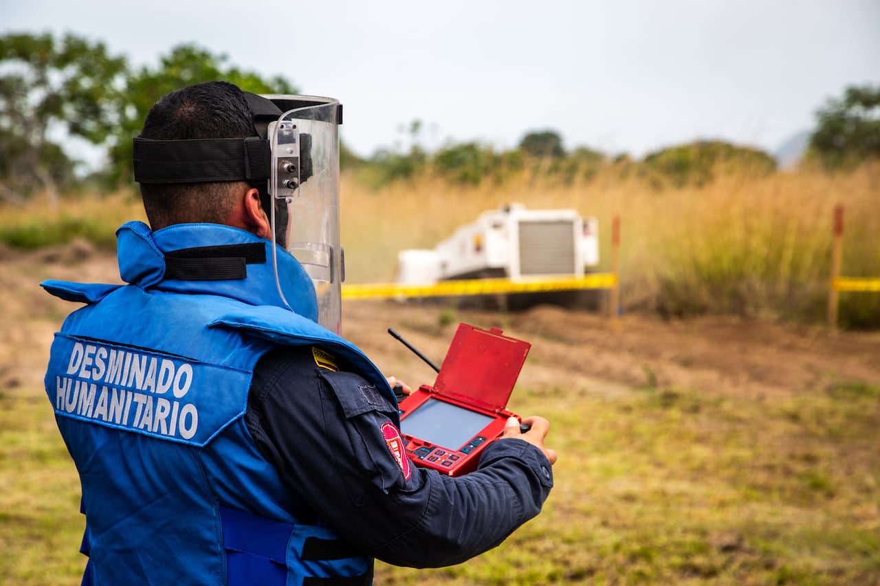 La falta de seguridad ha obligado a suspender operaciones de desminado en regiones críticas, como Jamundí, en el Valle por ejemplo.