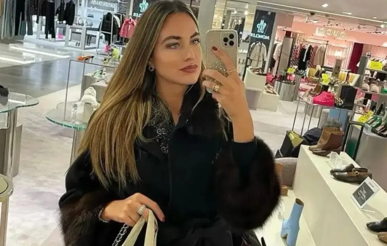 Su tumba fue profanada.