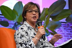 La Escritora Piedad Bonnett participó en la celebración de los 115 años de la Biblioteca Pública del Centenario con un conversatorio.