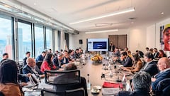 Pese a las reuniones bilaterales, con jornadas de seis y más horas, la negociación sigue en el mismo punto. Nadie cede.