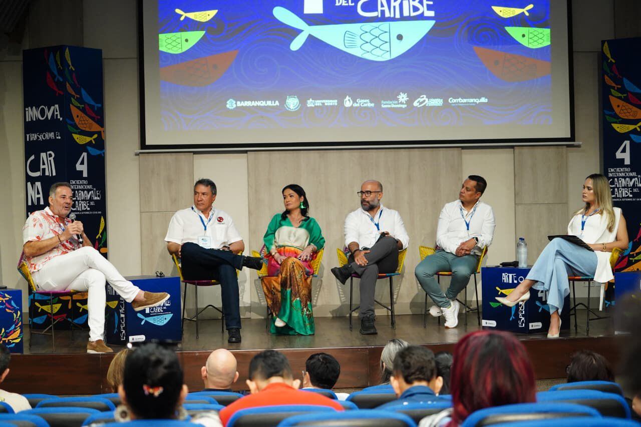 Académicos y gestores culturales coincidieron en la necesidad de fortalecer las redes entre carnavales del Caribe.