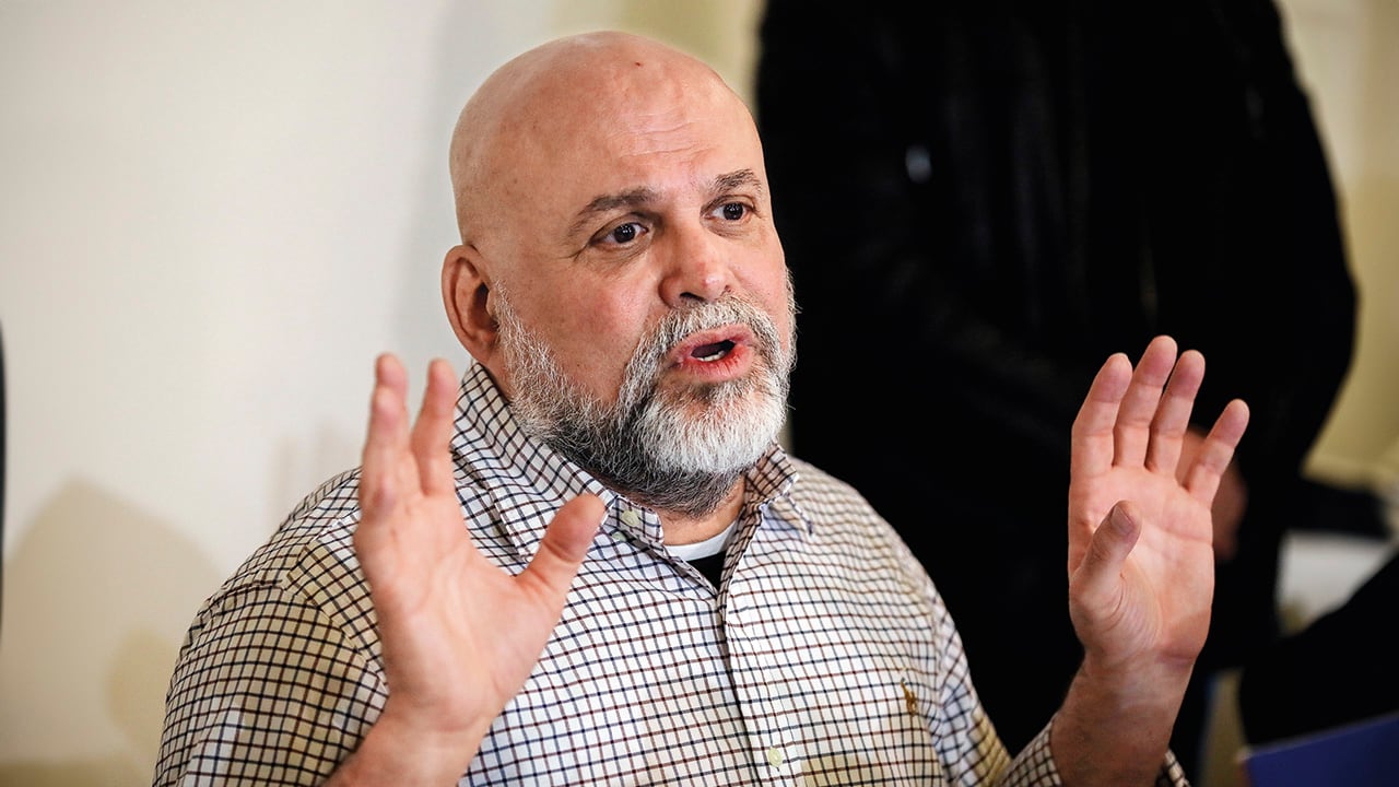 Salvatore Mancuso es uno de los señalados por Raúl Antonio Montes de presuntamente financiar campañas de candidatos de Enilce López, alias la Gata. El dinero se recogía en un apartamento de Montería, según el denunciante.