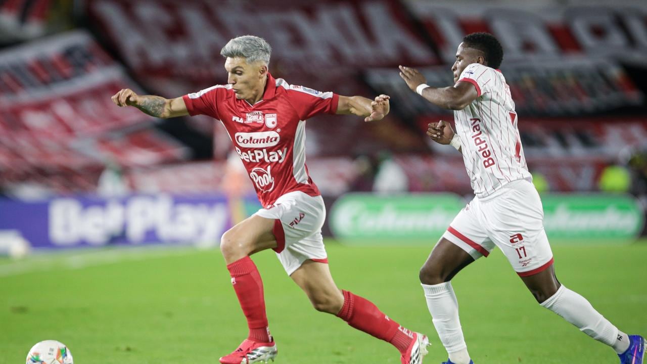 Imagen del partido entre Independiente Santa Fe y América de Cali por la vuelta de los cuartos de final de la Liga Colombiana 2026.