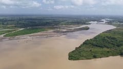 Intervención en el río Cauca permite desviar el 60% de su caudal en La Mojana, en medio de la emergencia por inundaciones.