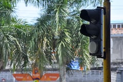 Semáforos sin funcionamiento Calle 14 con Cra 34.