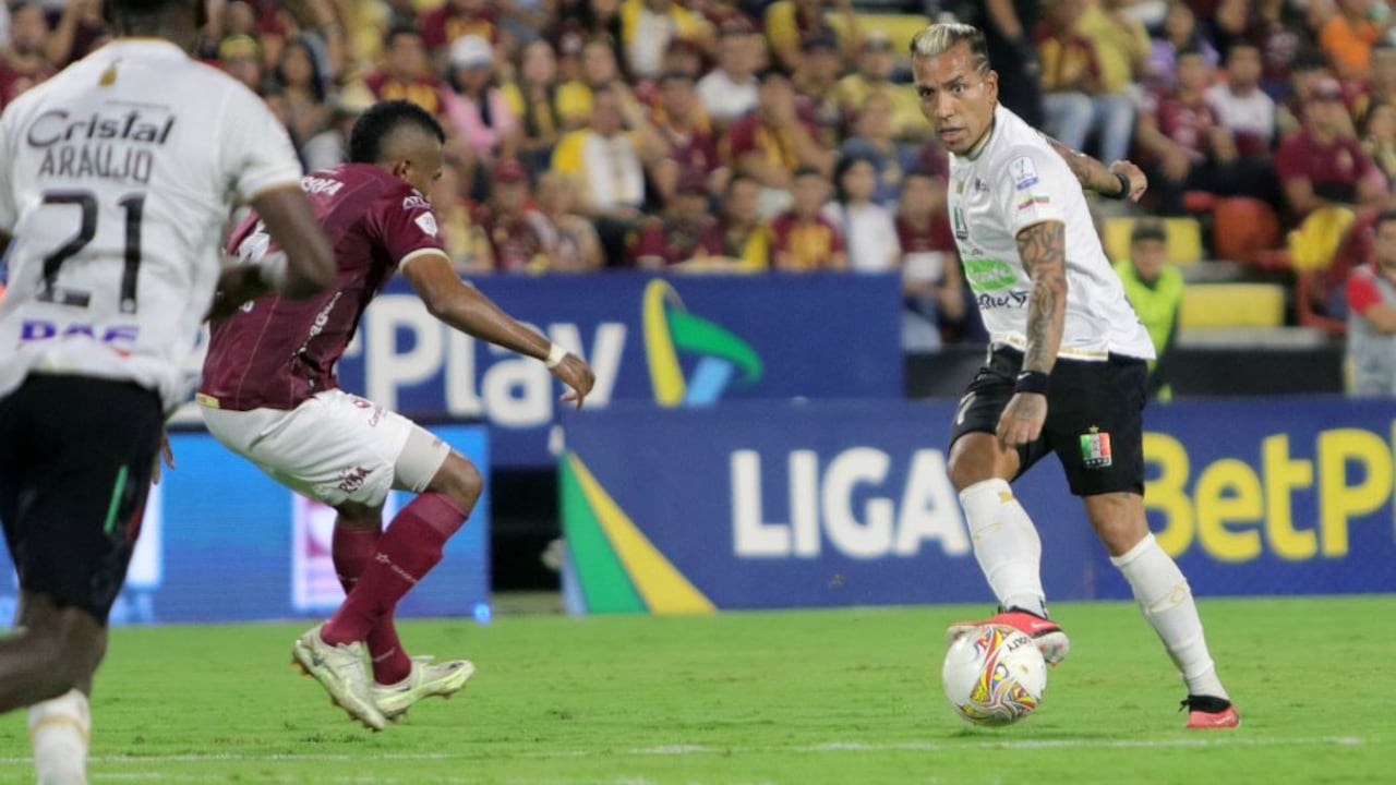 Dayro Moreno se reportó con gol en el partido entre Tolima y Once Caldas, en Ibagué.