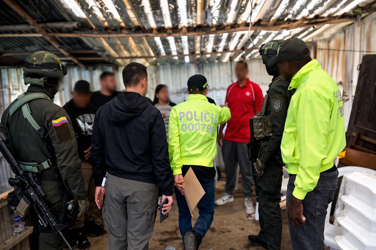 En el operativo fueron detenidos un médico veterinario y el organizador del evento.