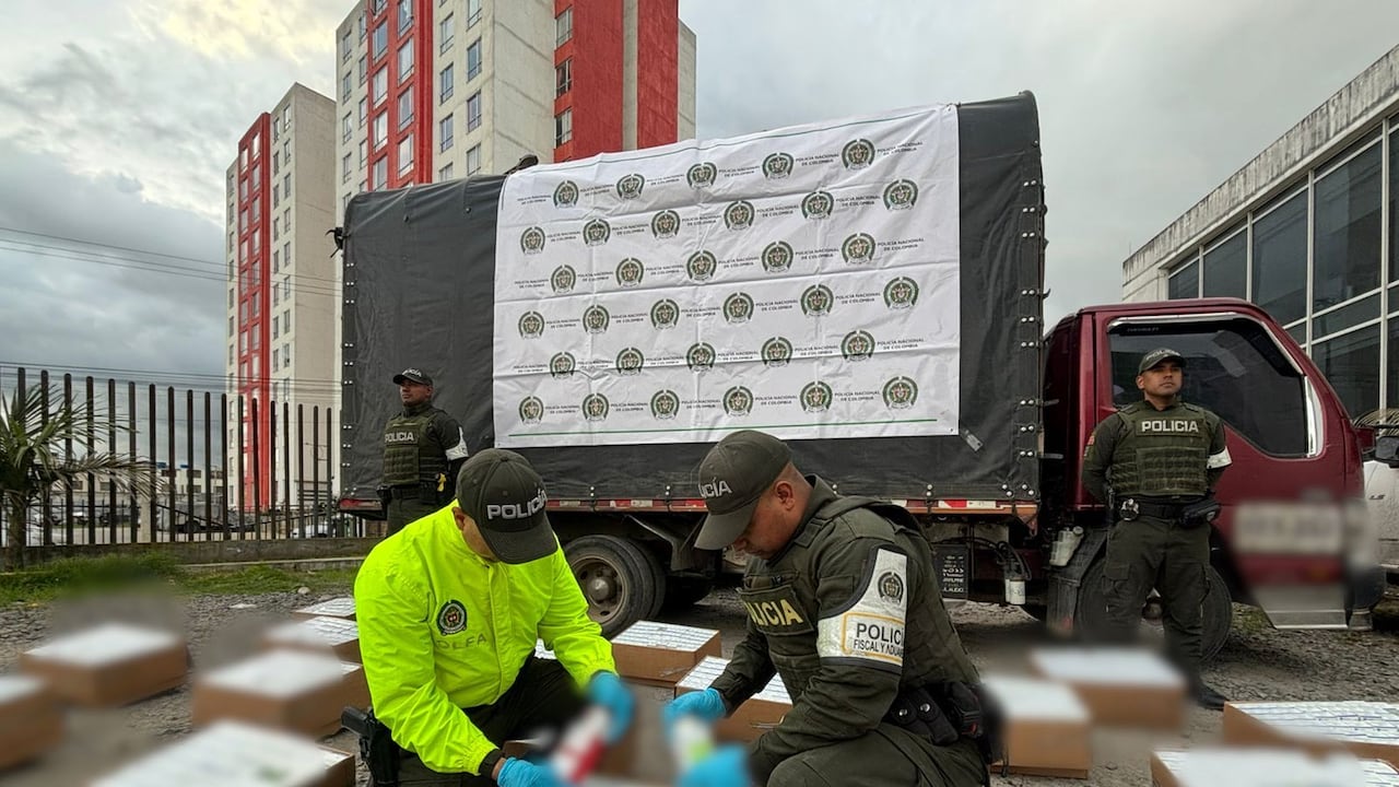 La Policía Fiscal y Aduanera, Polfa, logró el decomiso de 3238 frascos de ketamina que eran transportados en un camión en la ciudad de Ipiales, frontera con Ecuador.