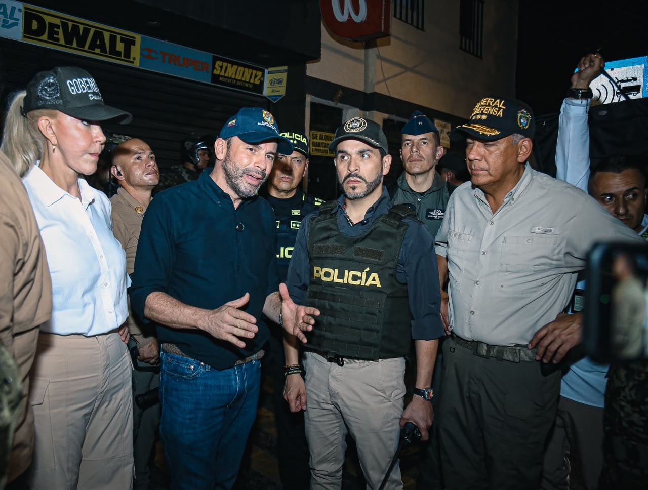 El alcalde Alejandro Eder acompañó el desarrollo de la Operación Iron.