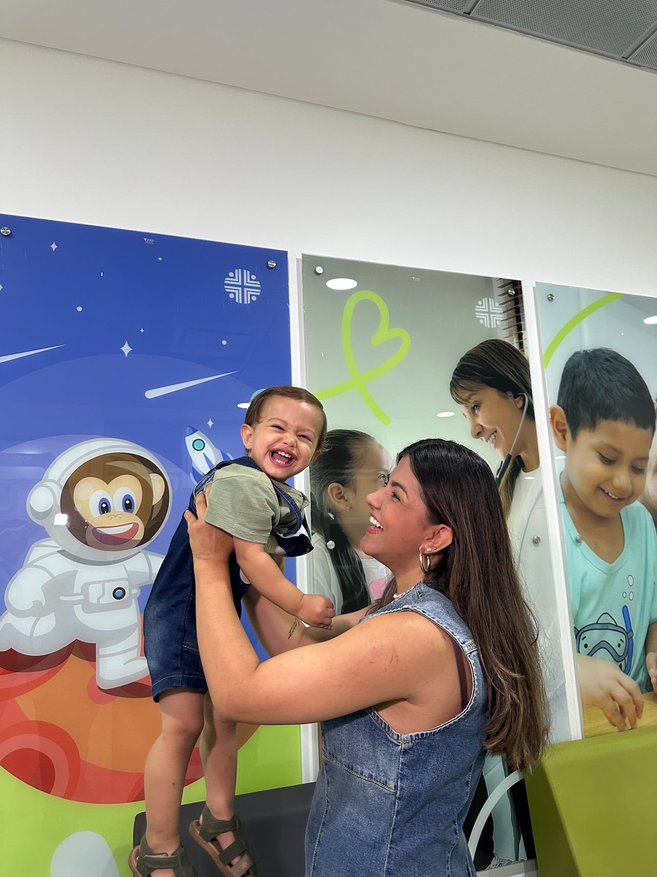 La centralización de urgencias pediátricas busca optimizar tiempos de respuesta y mejorar la experiencia de pacientes y familias.