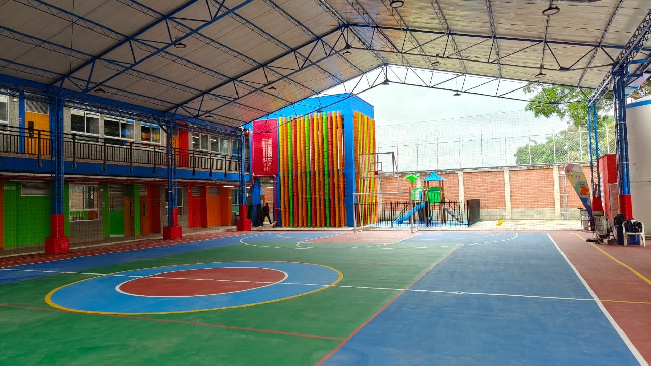 Regreso a clases en Cali: IEO estrena sede