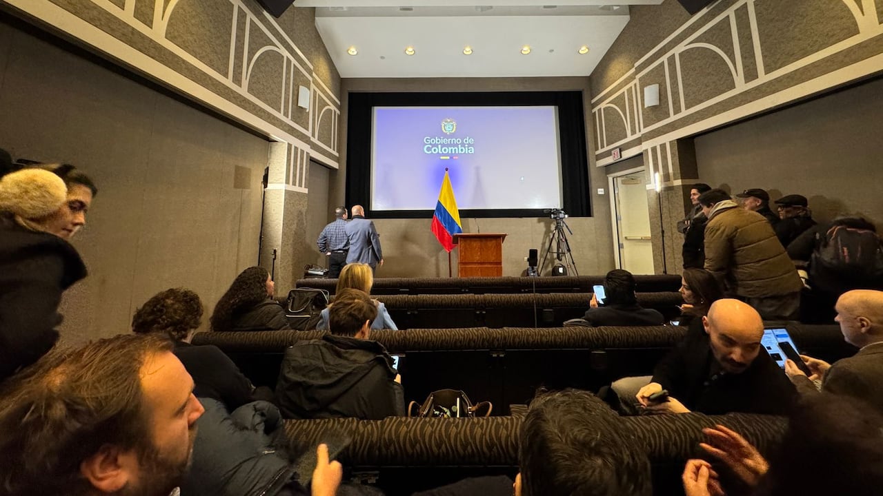 Embajada de Colombia en Estados Unidos, a minutos de declaraciones de Gustavo Petro.