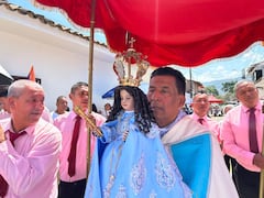 Con cientos y cientos de visitantes de varias regiones del país, se viven las fiestas Patronales de la Niña María de Caloto, las cuales durante muchos años han tenido el 8 de septiembre una fecha especial. Varios sacerdotes de otras poblaciones, alcaldes, diputados, líderes sociales, personas con discapacidad y muchos peregrinos hacen parte de los que llegan a acompañar a los caloteños en esta fecha tan especial.