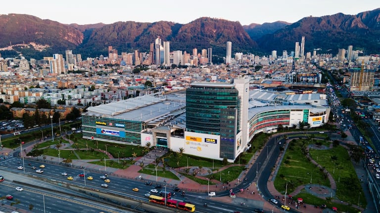 Mallplaza adquirió 8 centros comerciales en el país.