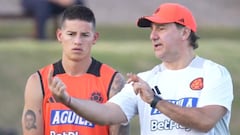 James Rodríguez y Néstor Lorenzo, juntos, en la concentración de la Selección Colombia.