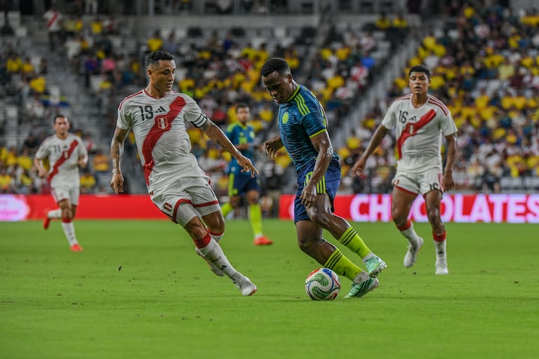 Partido amistoso entre las selecciones de Colombia y Perú en Miami.