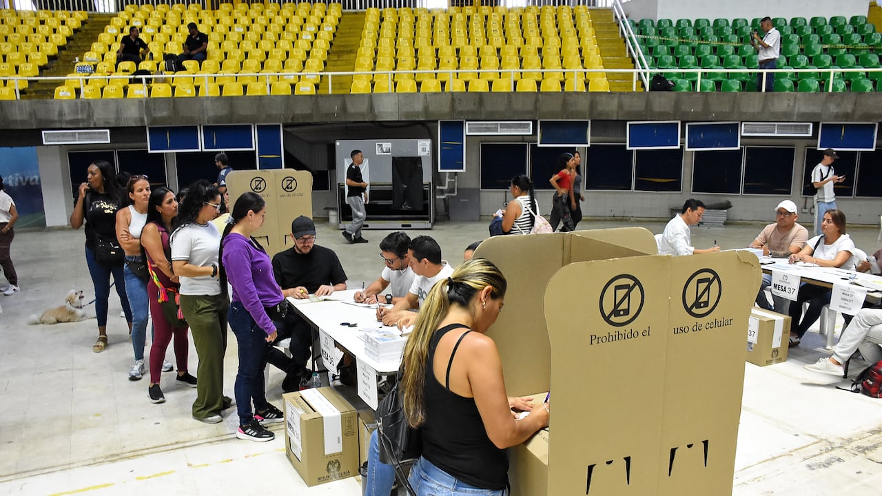 Elecciones Presidenciales Segunda Vuelta Coliseo del Pueblo
